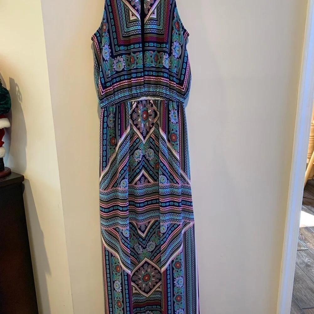 New York & Company Open Back Split Front with Shorts Underneath Small Maxi Dress - Picture 2 of 7